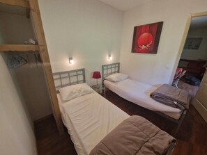 2 Schlafzimmer, WLAN