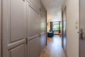 Interior - 130m from shops, Ground floor, terrace, tv, ski locker, 26m², La Clusaz (La Clusaz)