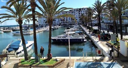 Puerto Duquesa Front Line Sea View Golf Studios - Longer Lets