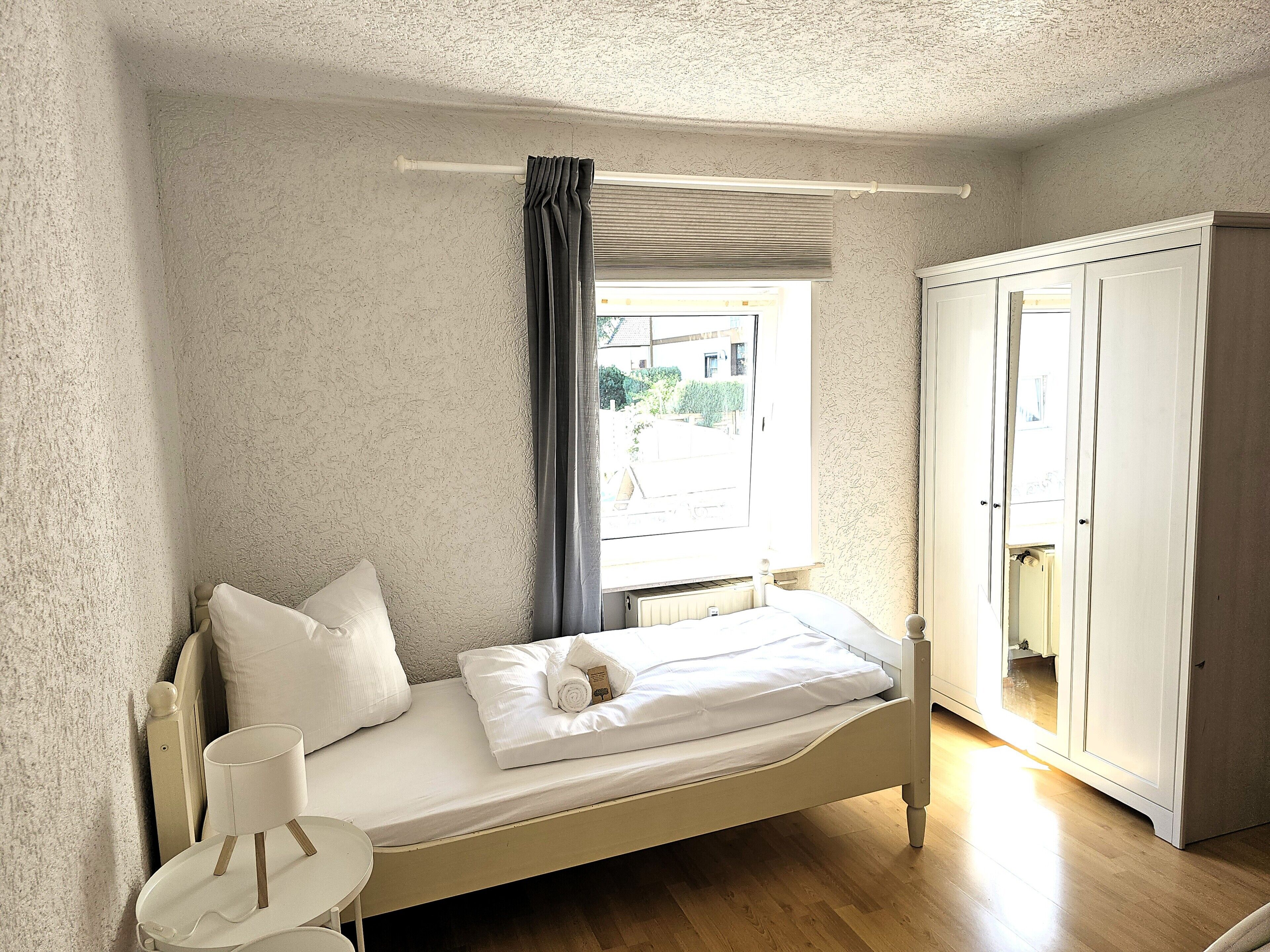 Tabla de planchar con plancha y wifi gratis 