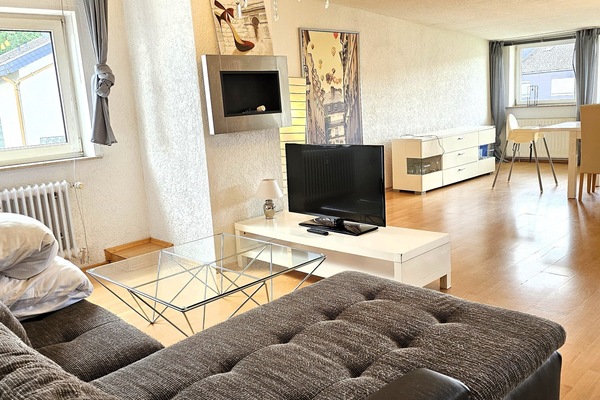 Iron/ironing board, WiFi (free)