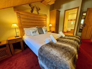 3 habitaciones, cuna de viaje, wifi gratis y ropa de cama 