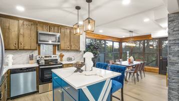 Microwave, oven, stovetop, dishwasher