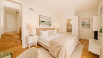 3 chambres, fer et planche Ă repasser, Wi-Fi, draps fournis