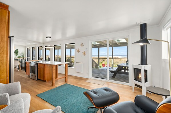 TV connectée, cheminée