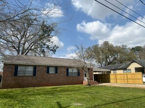 Exterior - Charming 3-Bedroom Home in White Castle, LA — Perfect for Plant Workers! (White Castle)