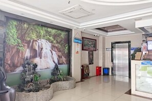 Interior - Shell Hotel (Shanghai Pujiang Town Zhuyuan Road) (Shanghai)