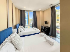 2 dormitorios, tabla de planchar con plancha, wifi y ropa de cama