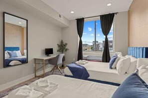 1 slaapkamer, een strijkplank/strijkijzer, wifi, beddengoed