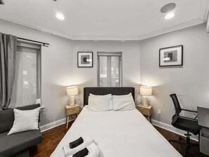 WiFi, bed sheets