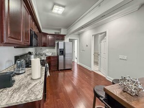 Microwave, oven, stovetop, dishwasher