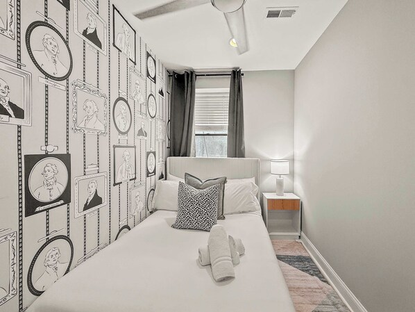 3 bedrooms, WiFi, bed sheets
