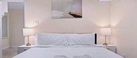 2 bedrooms, WiFi, bed sheets