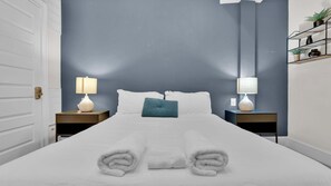 1 bedroom, WiFi, bed sheets