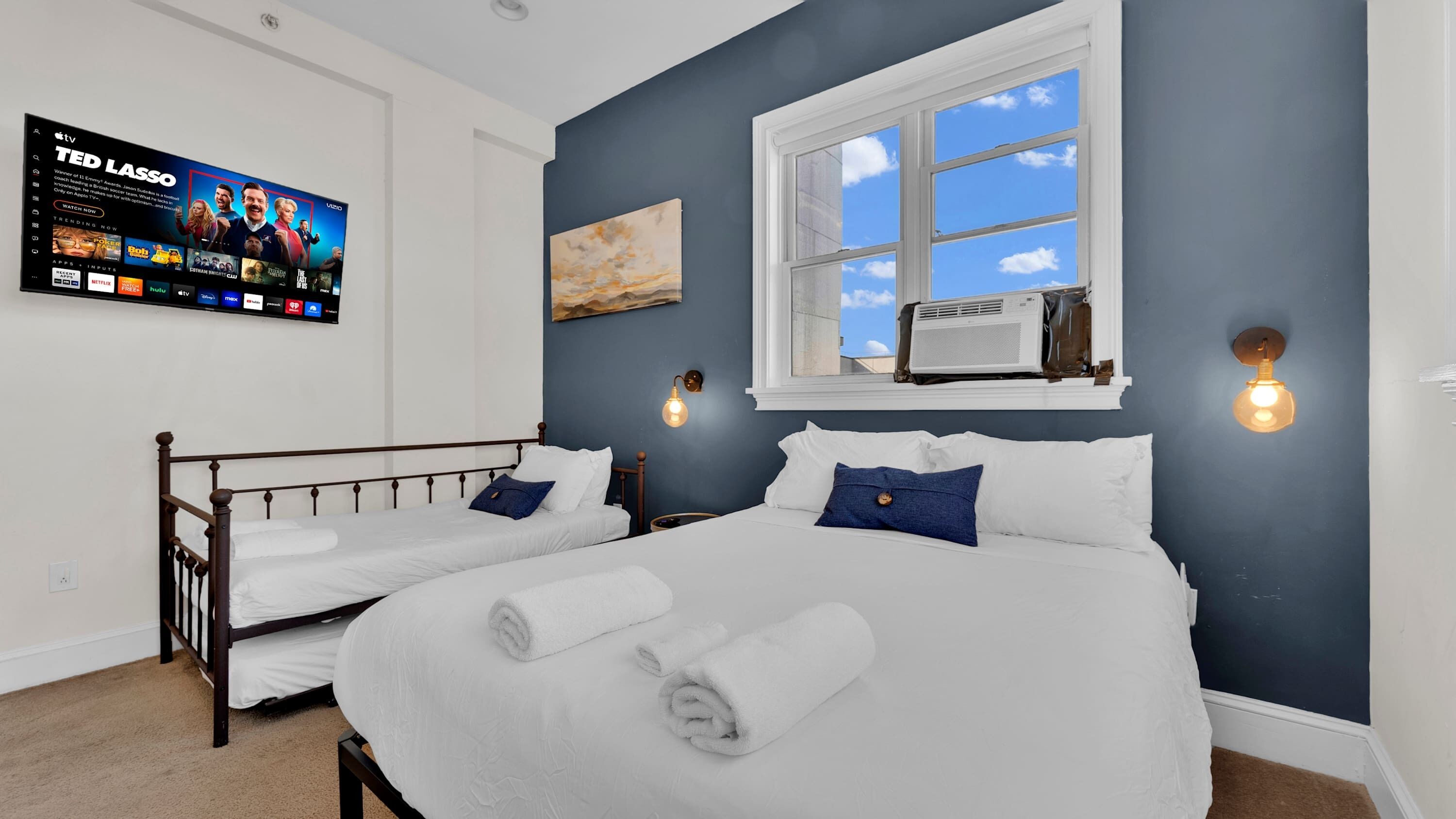 2 bedrooms, WiFi, bed sheets