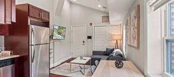 Luxury 1BD | 2 Beds | Queens Village