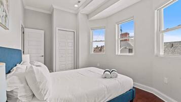 1 bedroom, WiFi, bed sheets