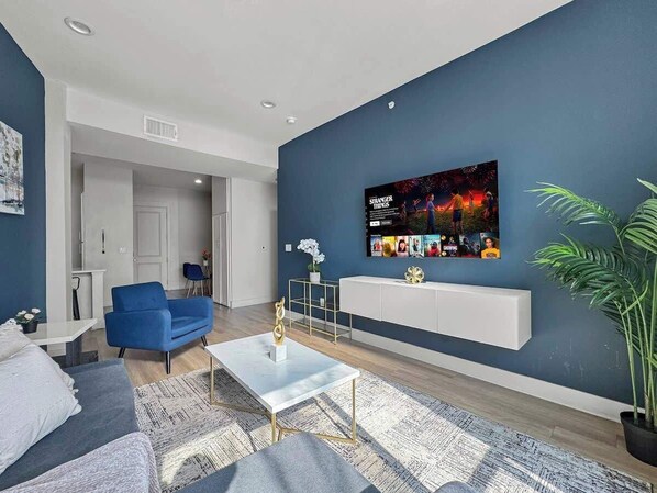 Imagen sin descripción, 1 de 19, botón