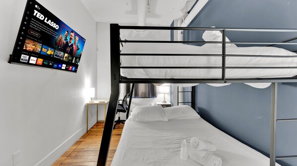 3 bedrooms, WiFi, bed sheets