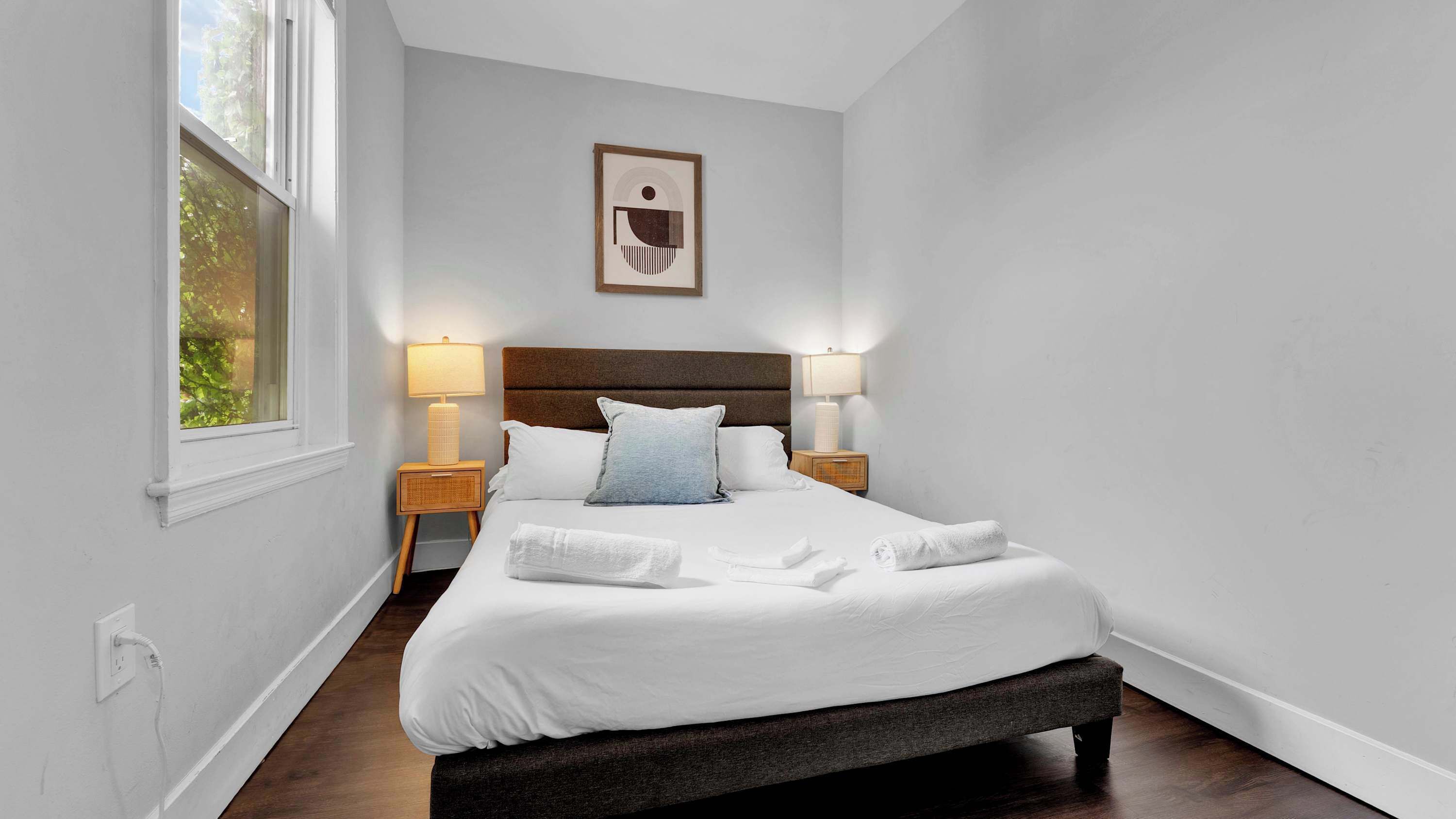 2 bedrooms, WiFi, bed sheets