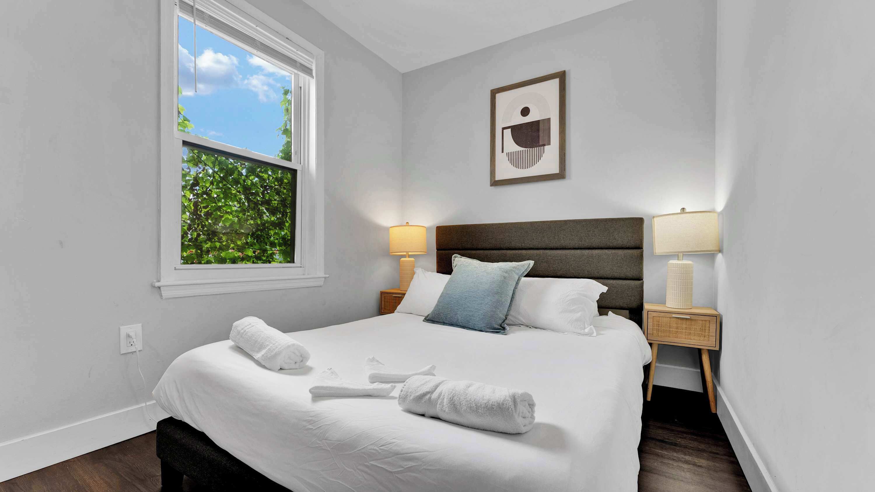 2 bedrooms, WiFi, bed sheets