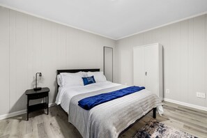 1 Schlafzimmer, Bügeleisen/Bügelbrett, WLAN, Bettwäsche