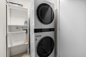 Interior - Stylish & Cozy 1BR Apt Near Duke, Downtown Durham, Dining & Entertainment (Durham)