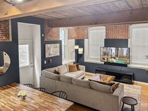 Télévision, espaces bureaux