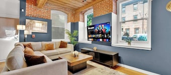 Luxury 2BD | 4 Beds | Northern Liberties