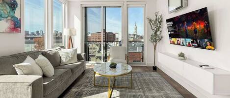 Televisión y oficina