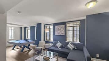 Televisión y oficina