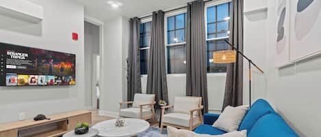 Télévision, espaces bureaux