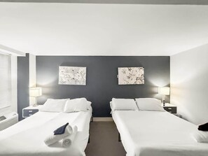 2 bedrooms, WiFi, bed sheets - Luxury 2BD | Center City | 5 Beds | By JFK plaza (Philadelphia)