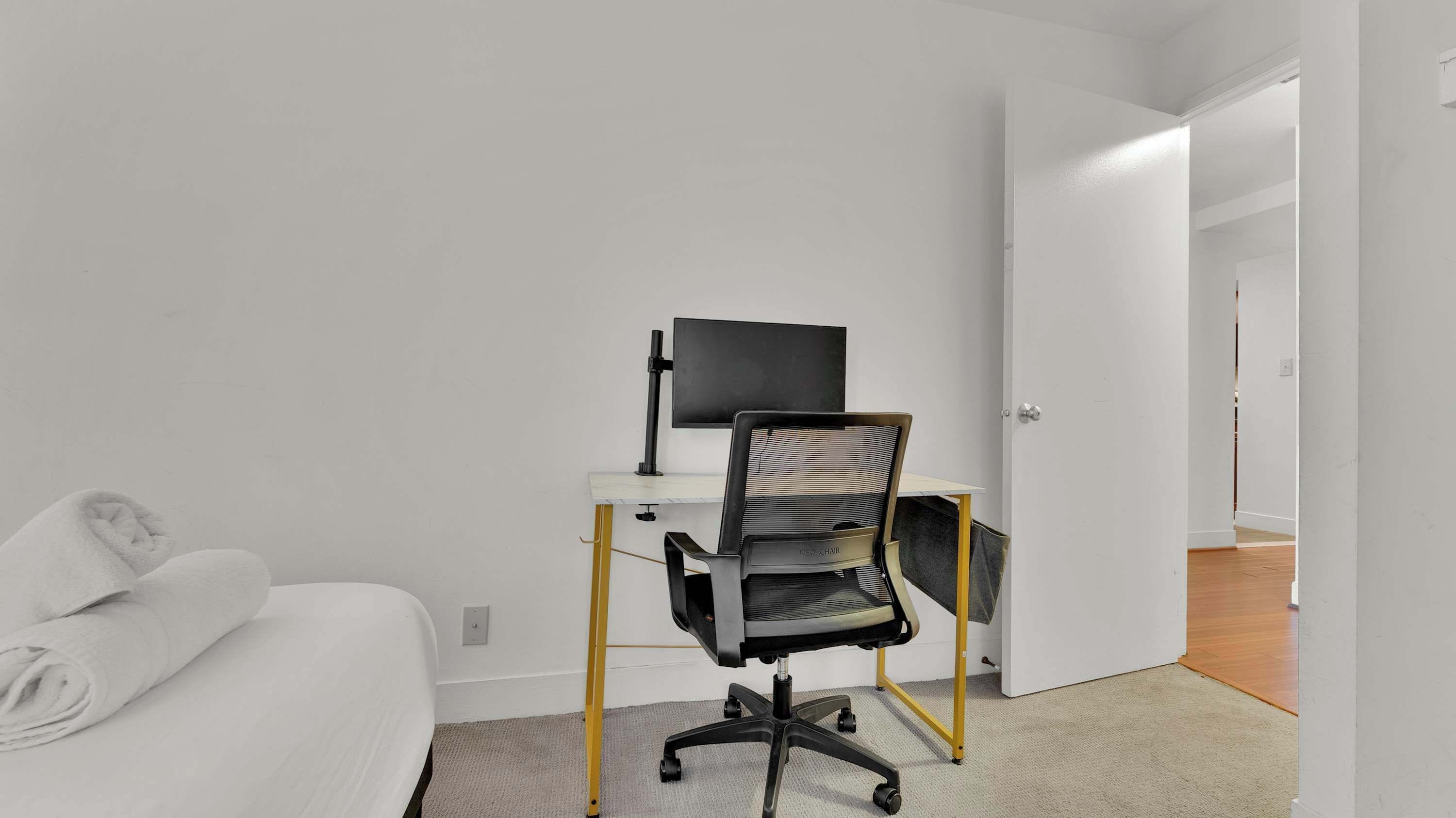 1 bedroom, iron/ironing board, WiFi, bed sheets