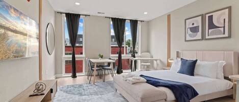 Ferros/tábuas de passar roupa, Wi-Fi, roupa de cama