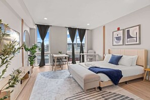 Iron/ironing board, WiFi - Luxury Studio | 1 Bed | Northern Liberties (Philadelphia)