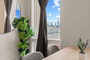 Interior - Luxury Studio | 1 Bed | Northern Liberties (Philadelphia)