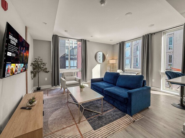 Televisor i oficines 