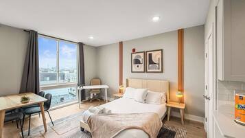 Tabla de planchar con plancha y wifi