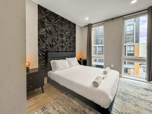 2 bedrooms, iron/ironing board, WiFi, bed sheets