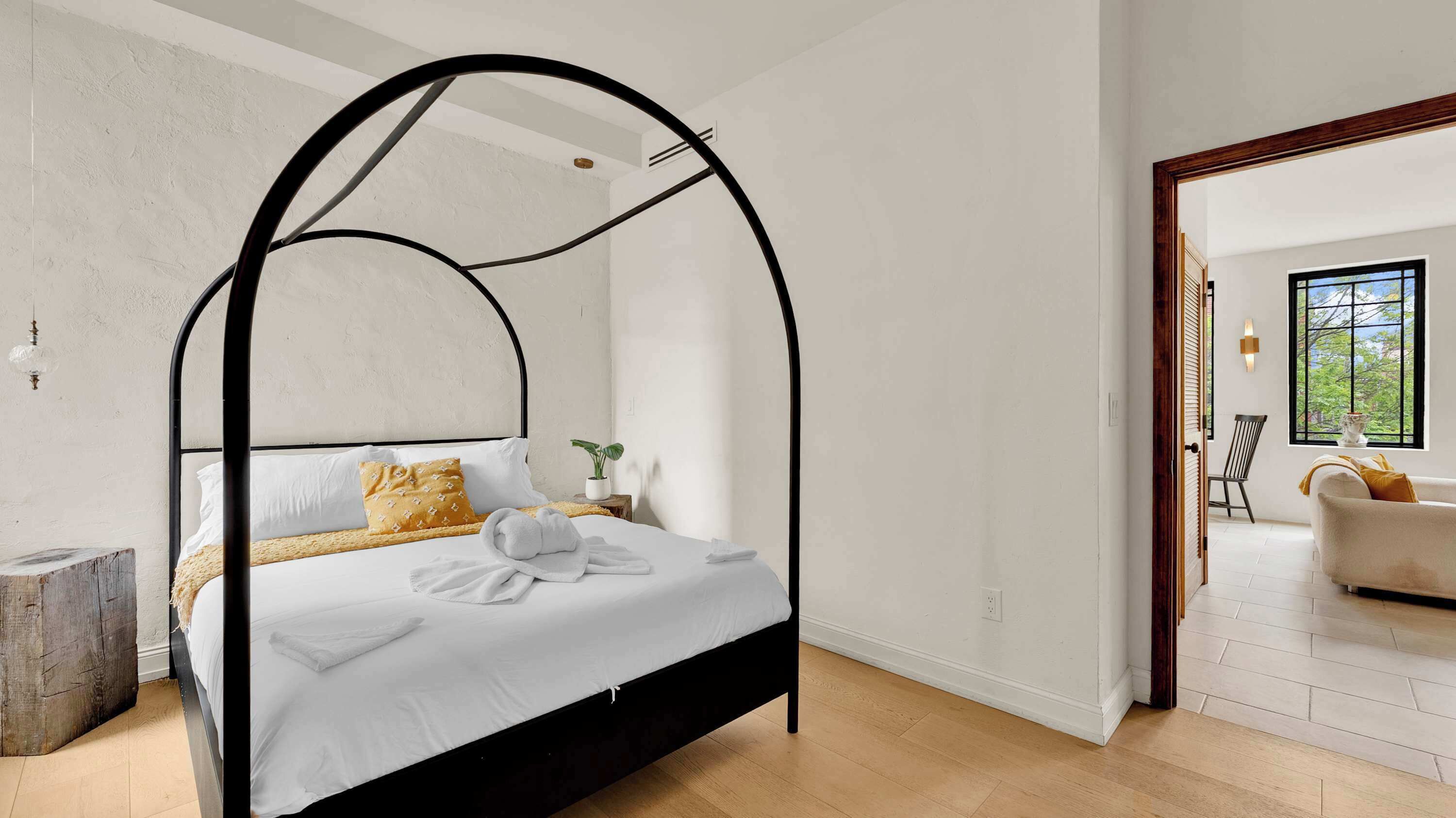 1 多间卧室、WiFi、床单