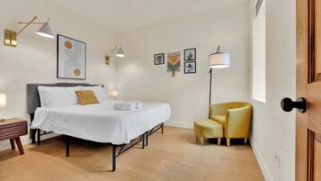 1 habitación, wifi y ropa de cama