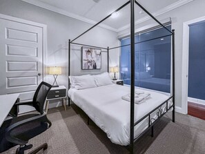 1 bedroom, iron/ironing board, WiFi, bed sheets