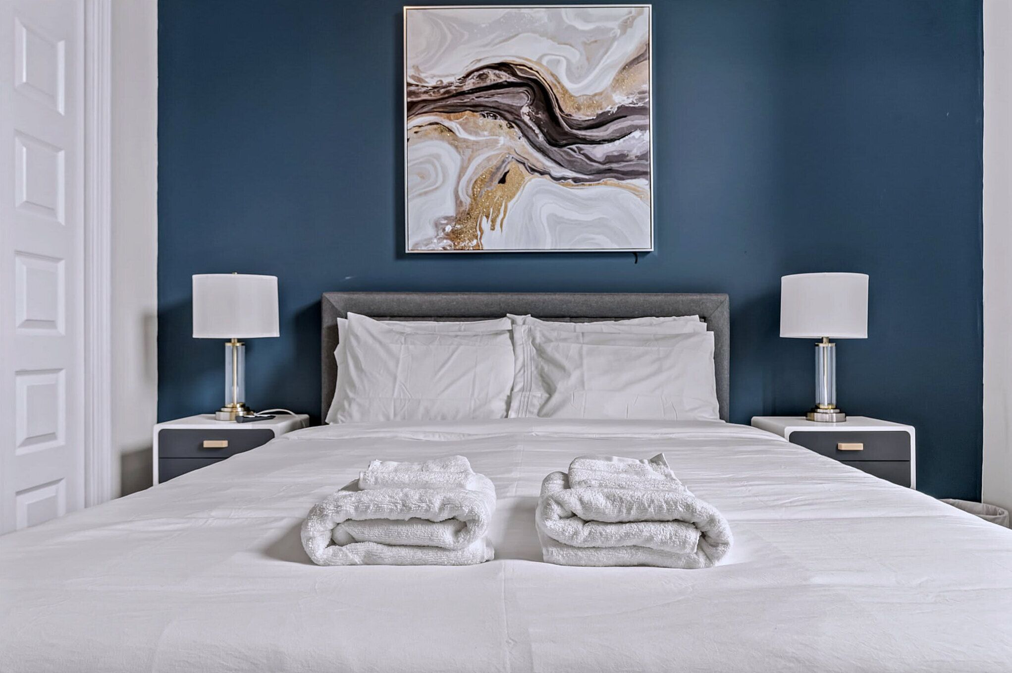 2 bedrooms, WiFi, bed sheets