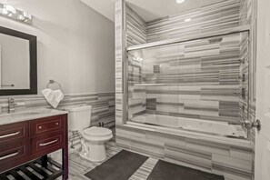 淋  浴設備、洗頭水