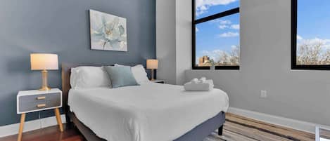 WiFi, bed sheets