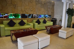 Unclassified image, 3 of 22, button - Kunlun International Hotel (Renqiu Huabei Youtian) (Renqiu)