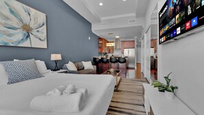 WiFi, bed sheets