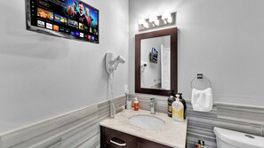 Shower, shampoo