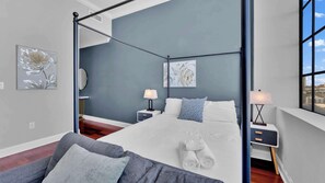 WiFi, bed sheets